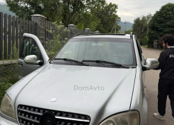 Mercedes-Benz ML-Класс 2000 года