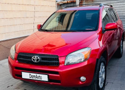 Toyota RAV4 2006 года