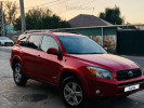 Toyota RAV4 2006 года