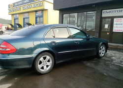 Mercedes-Benz E-Класс 2005 года