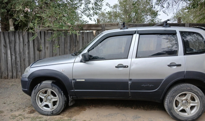 Chevrolet Niva 2013 года