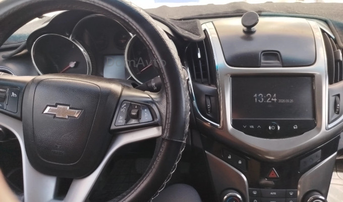 Chevrolet Cruze 2013 года
