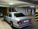 Mercedes-Benz E-Класс 1994 года