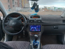 Toyota Avensis 2003 года