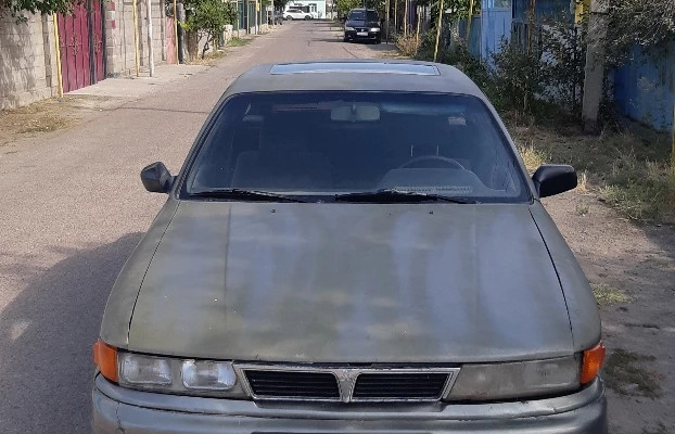 Mitsubishi Galant 1991 года
