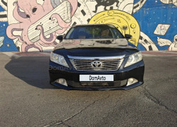 Toyota Camry 2013 года