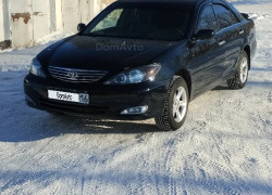 Toyota Camry 2002 года