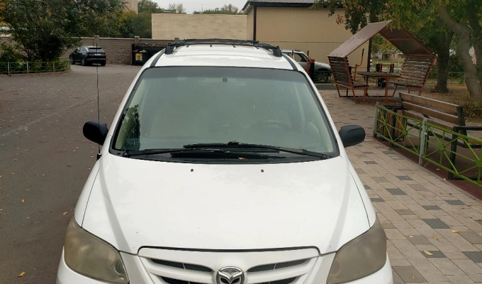 Mazda MPV 2005 года