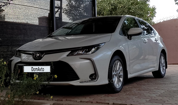 Toyota Corolla 2022 года