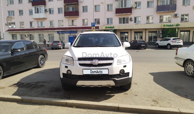 Chevrolet Captiva 2008 года