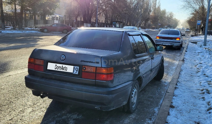 Volkswagen Vento 1992 года