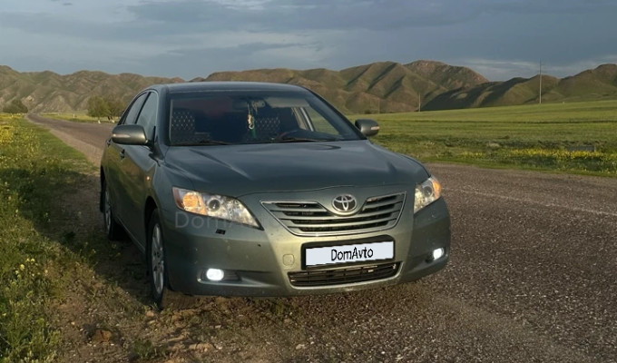 Toyota Camry 2007 года