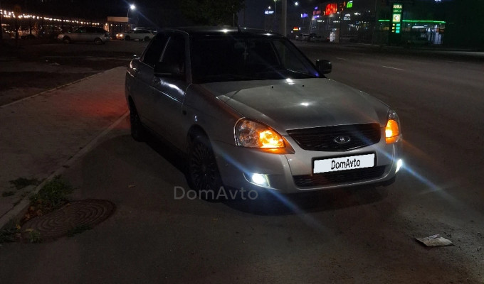 ВАЗ (Lada) Priora 2013 года