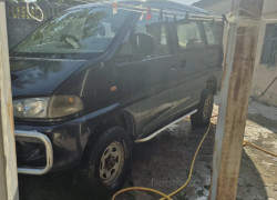 Mitsubishi Delica 1996 года