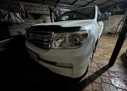 Toyota Land Cruiser 2011 года