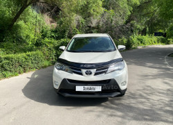 Toyota RAV4 2014 года