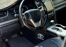 Toyota Camry 2013 года