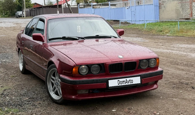 BMW 5 серия 1992 года