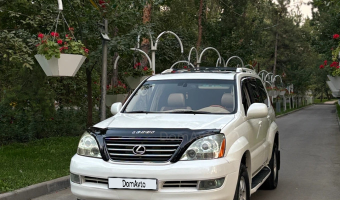 Lexus GX 2004 года
