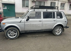 ВАЗ (Lada) 2121 (4x4) 2002 года