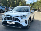 Toyota RAV4 2024 года