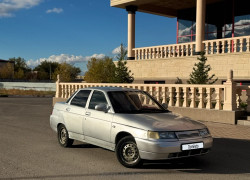 ВАЗ (Lada) 2110 2005 года