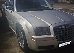 Chrysler 300C 2007 года