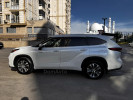 Toyota Highlander 2022 года
