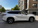 Toyota Highlander 2022 года