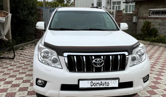 Toyota Land Cruiser Prado 2012 года