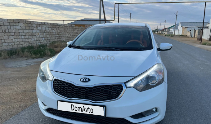 Kia Cerato 2015 года