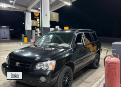 Toyota Highlander 2003 года