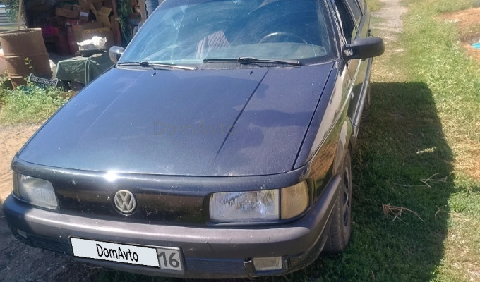 Volkswagen Passat 1992 года