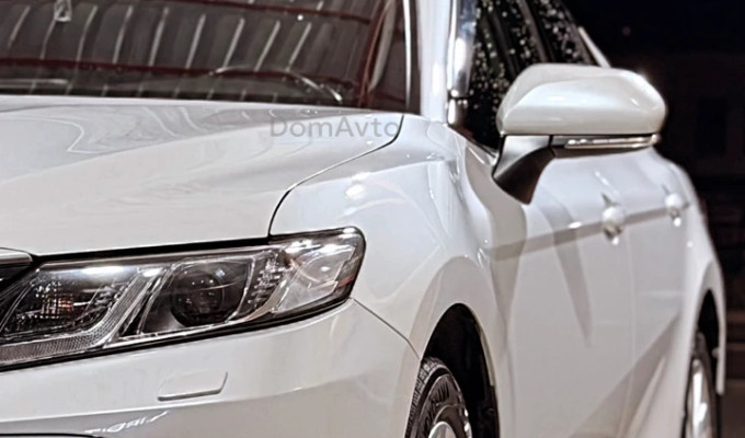 Toyota Camry 2023 года