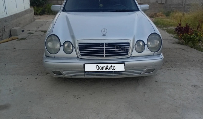 Mercedes-Benz E-Класс 1996 года