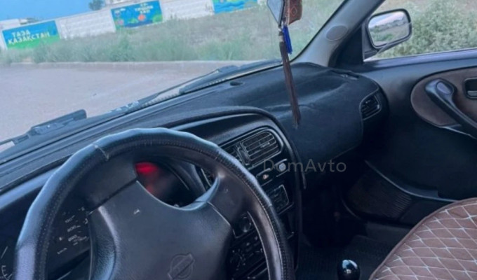 Nissan Primera 1991 года