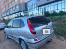 Nissan Almera Tino 2002 года