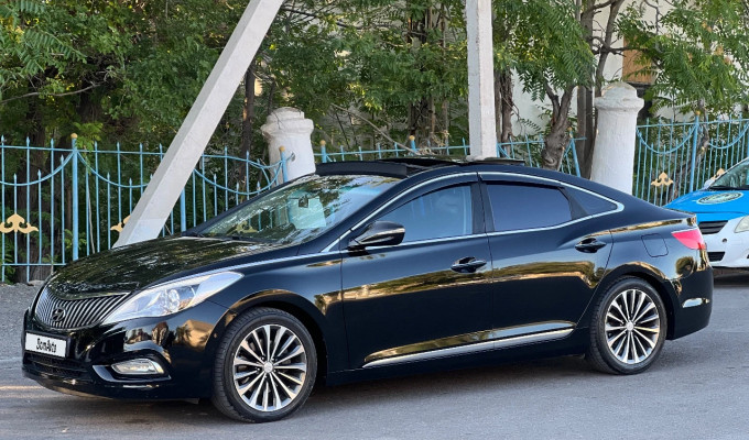 Hyundai Grandeur 2013 года
