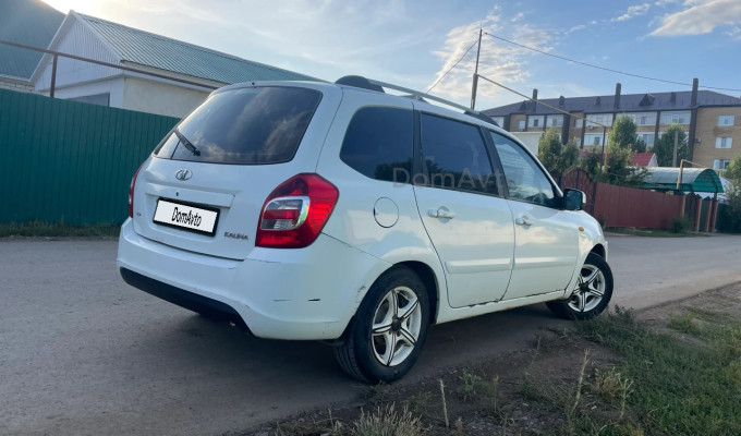 ВАЗ (Lada) Kalina 2015 года