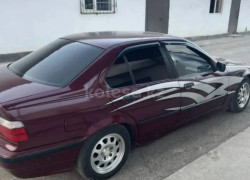 BMW 3 серия 1992 года