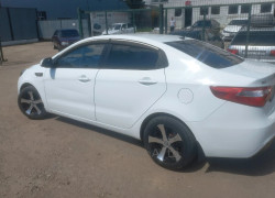 Kia Rio 2014 года