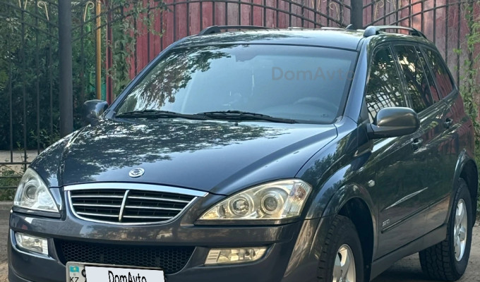 SsangYong Kyron 2011 года