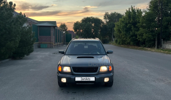 Subaru Forester 1998 года