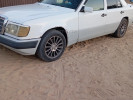 Mercedes-Benz E-Класс 1992 года