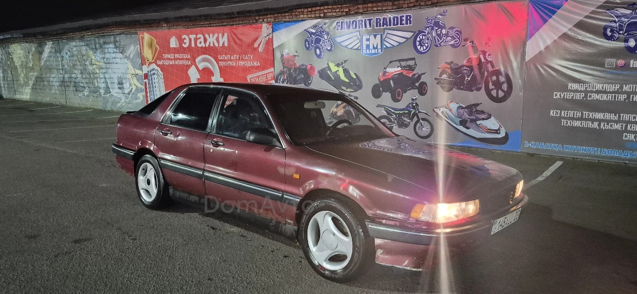 Mitsubishi Galant, 1990