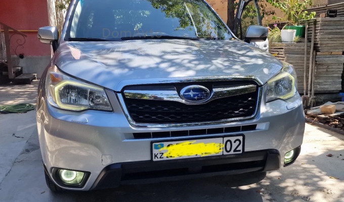 Subaru Forester 2014 года