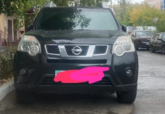 Nissan X-Trail 2012 года