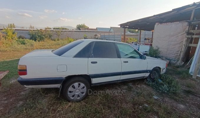 Audi 100 1989 года
