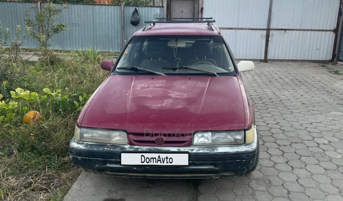 Mazda 626 1992 года