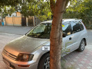 Mitsubishi Space Runner 2000 года